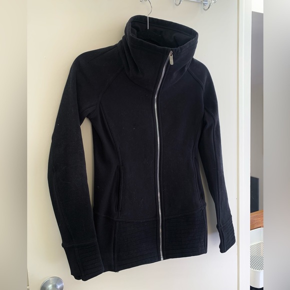 Lululemon Radiant Jacket Size 4 - Picture 4 of 7